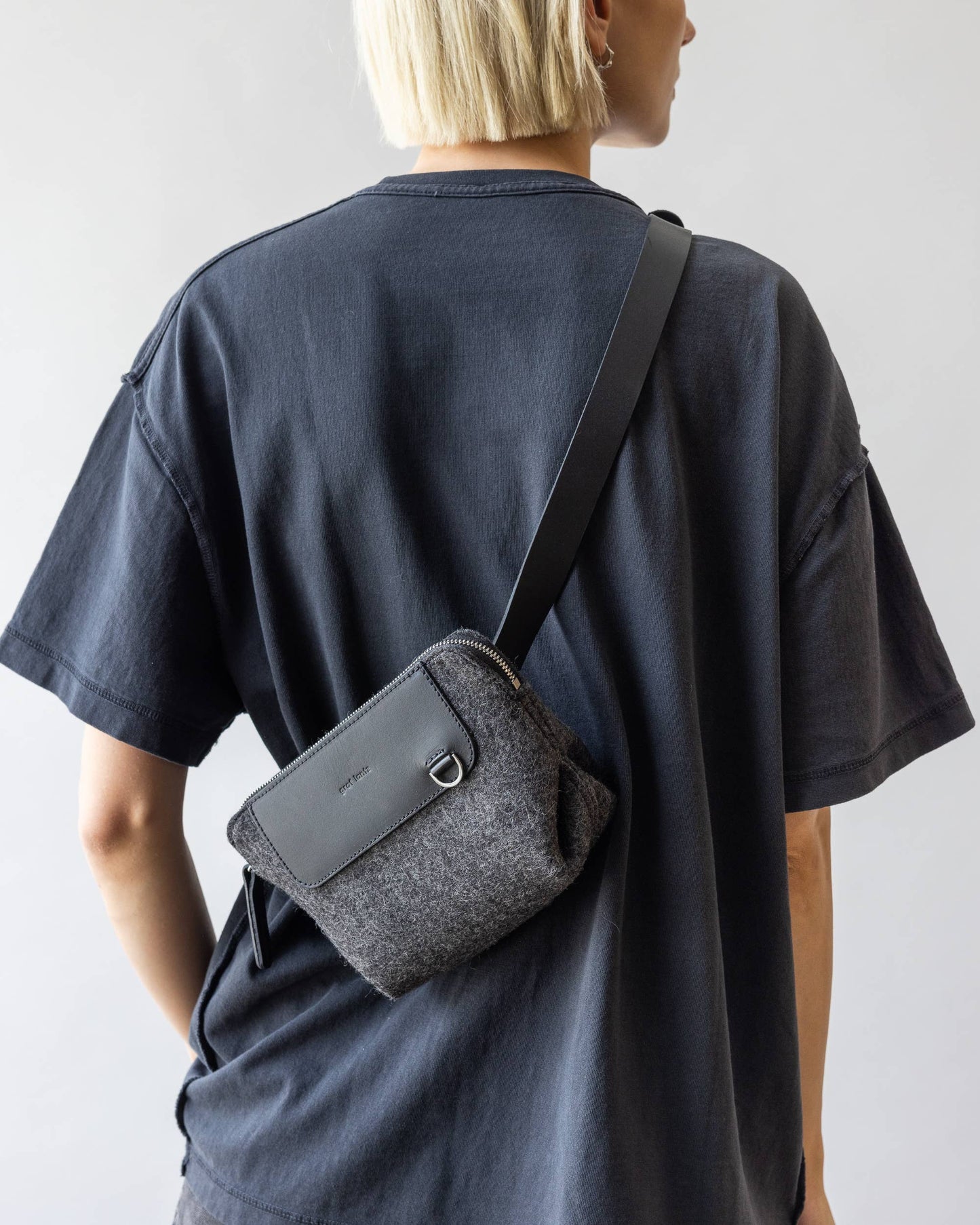 Bedford Merino Wool Belt Bag in Charcoal
