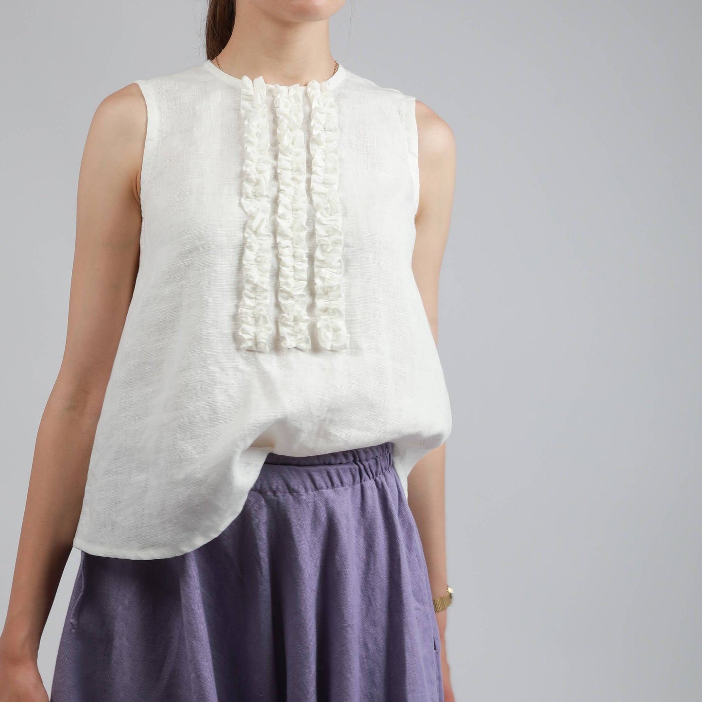 LOULOU Front Ruffle Linen Top