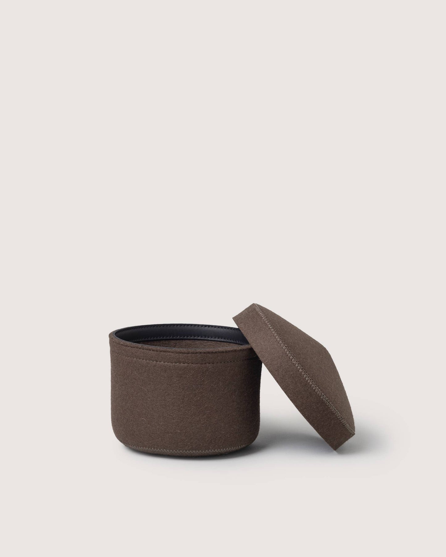 Merino Wool Small Bin w/ Lid - Tobacco