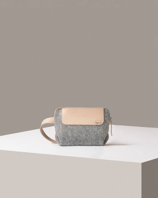 Bedford Merino Wool Belt Bag in Granite