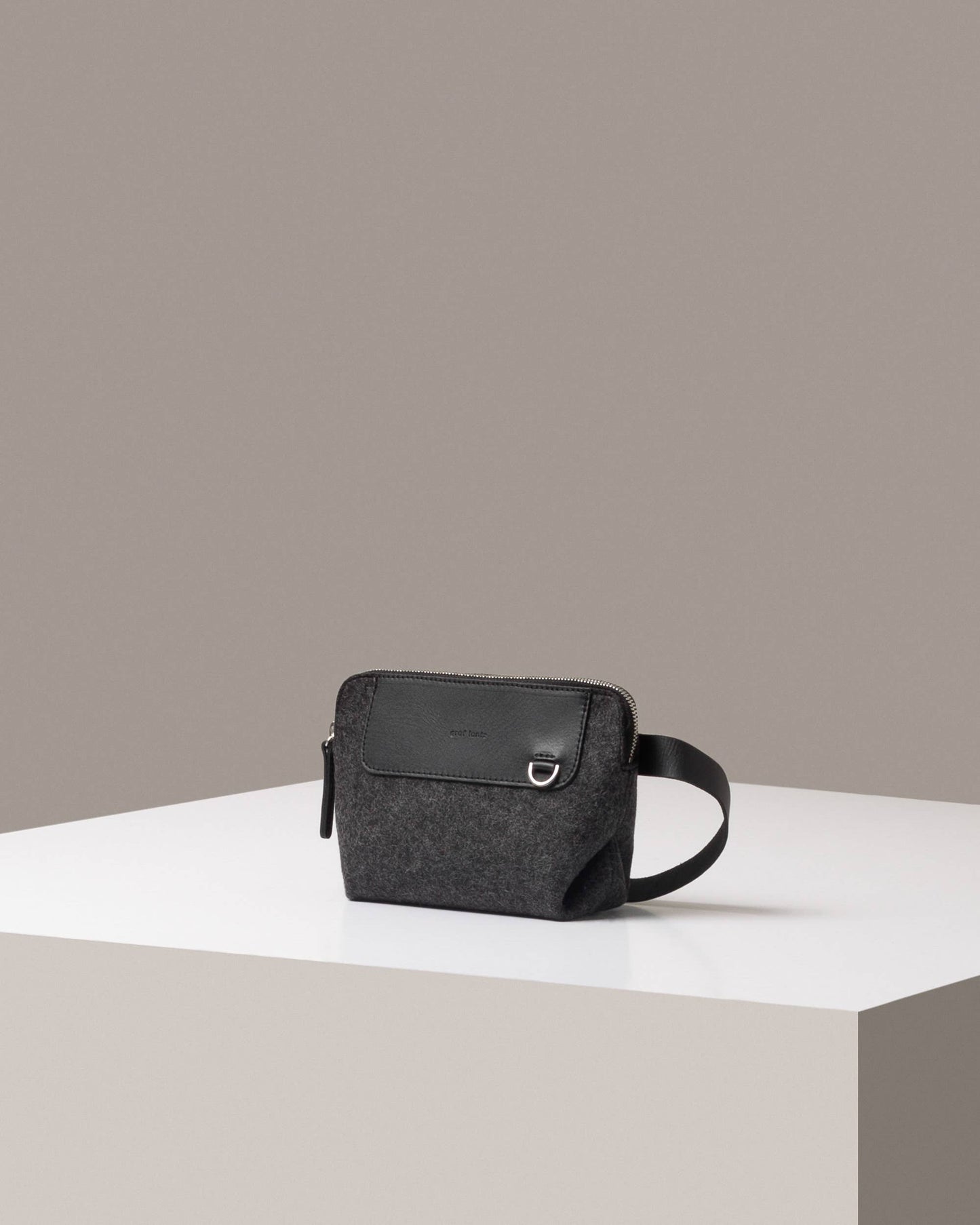 Bedford Merino Wool Belt Bag in Charcoal