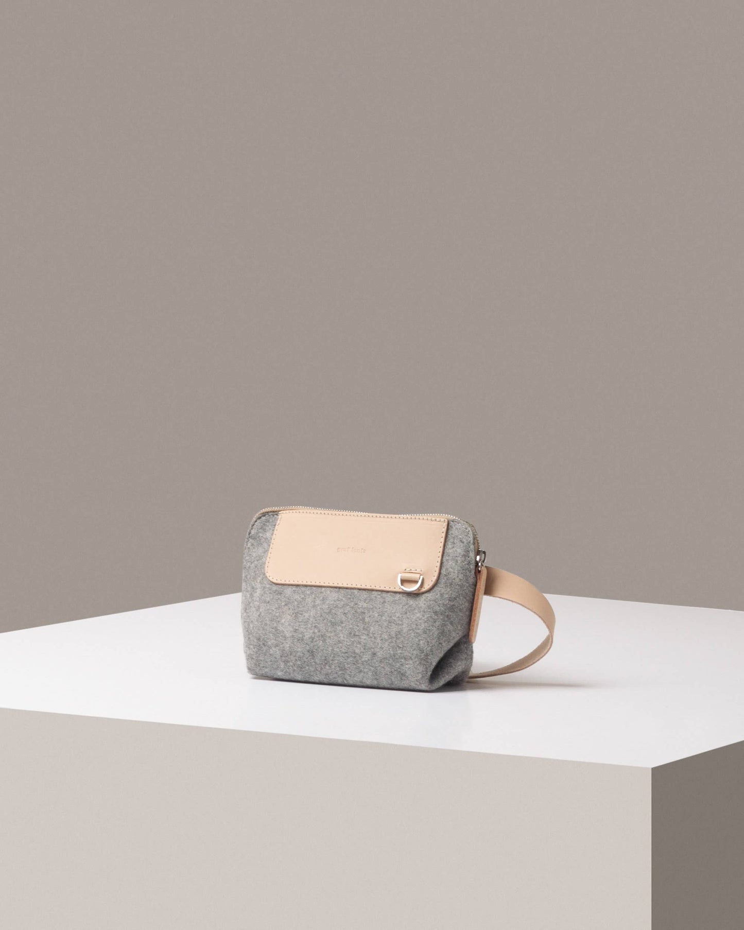 Bedford Merino Wool Belt Bag in Granite