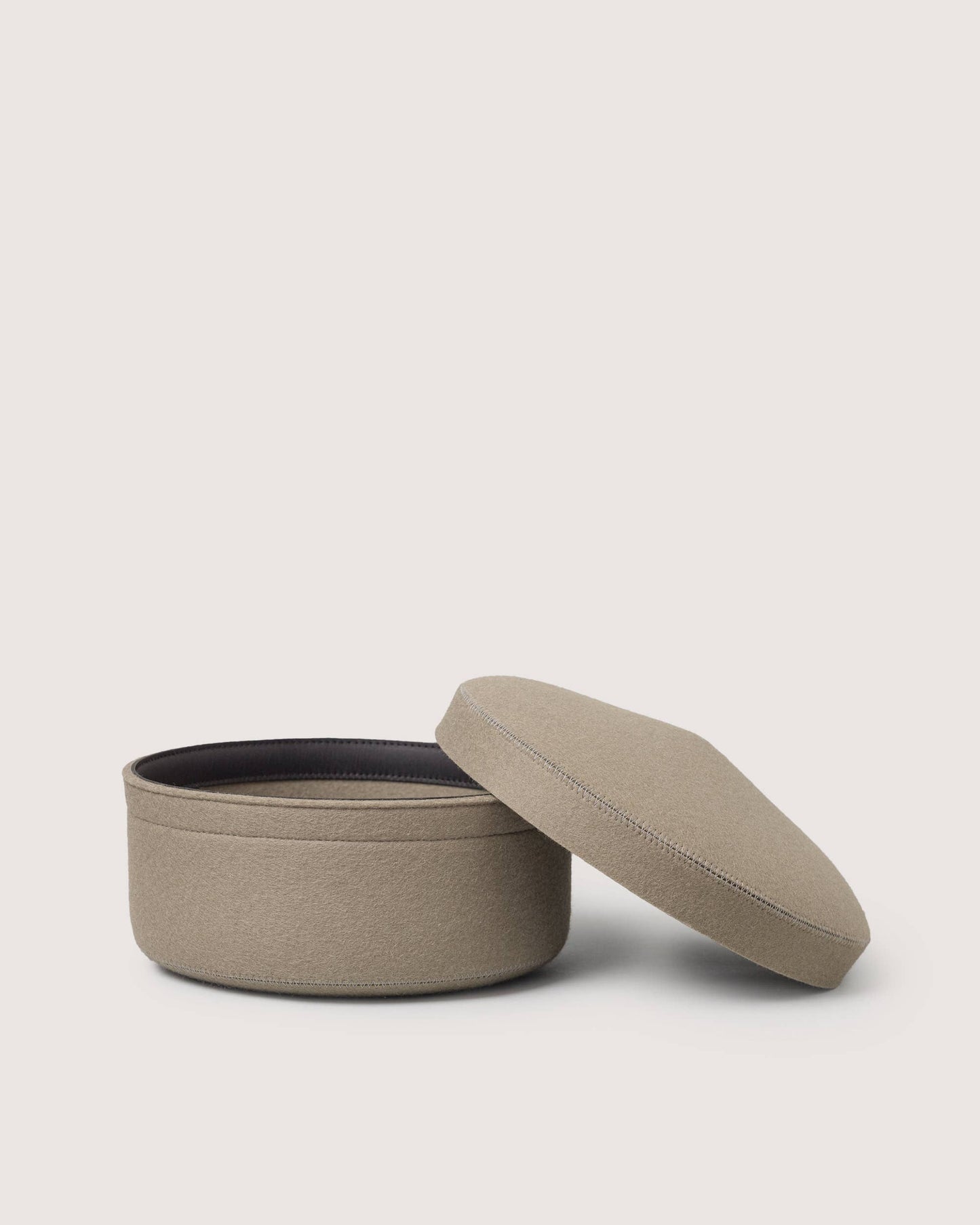 Merino Wool Medium Bin w/ Lid - Clay