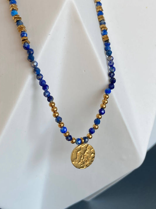 Sinara necklace